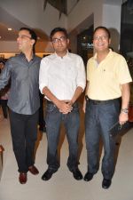 Vidhu Vinod Chopra launch Our Moon have blood Clots book in Bandra, Mumbai on 4th Feb 2013 (8).JPG